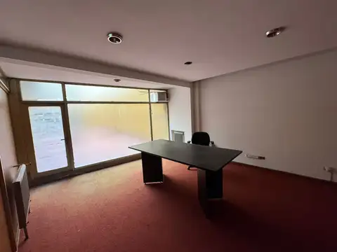 Oficina en Alquiler 54 años