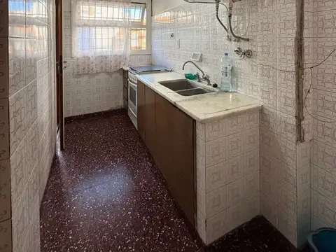 ALQUILER CHALET DE 3 AMB CON GARAGE, PARRILLA Y DEPENDENCIA, GÜEMES