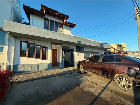 Oportunidad comercial: oficinas amobladas en alquiler.