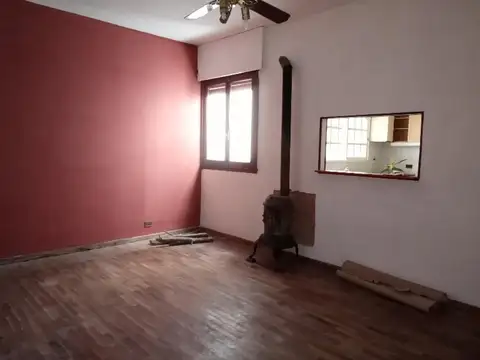 Depto Tipo Casa en Venta de 3 ambientes