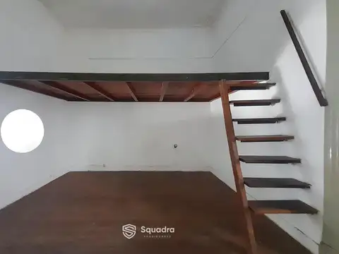 Depto Tipo Casa en Venta 60 años