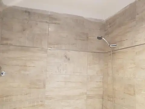DEPARTAMENTO, 2 AMBIENTES PA DIVISIBLE A 3 AMB 74 mts, BALCO