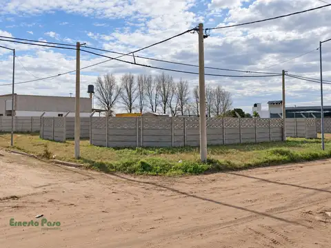 Terreno en Venta 22  mts Fondo