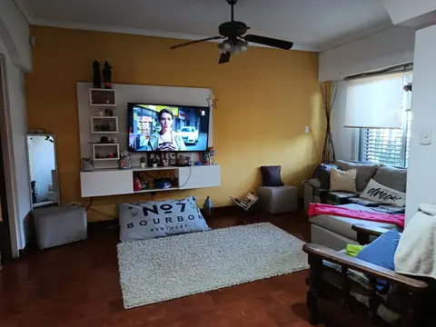 Casa en Venta en Castelar Sur, USD 220.000