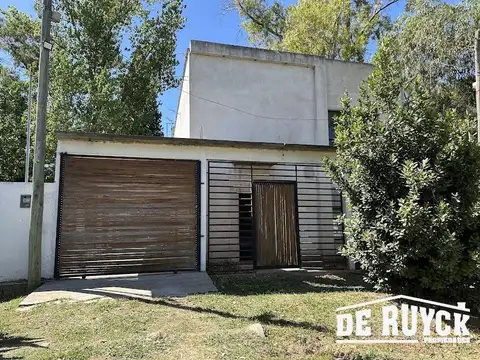 Calle 428 bis entre 225 y 226