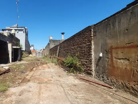 Galpon en Alquiler 10  mts Frente