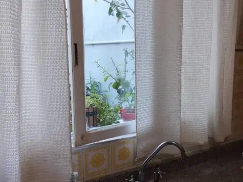 Inmueble para restaurar, 413m². Apto profesional.