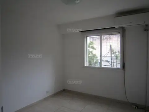 Olivos - Excelente ubicación - Departamento 3 ambientes equipado 