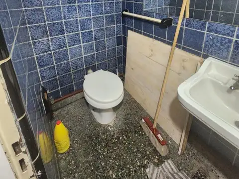 Local en Alquiler en Wilde, $ 600.000