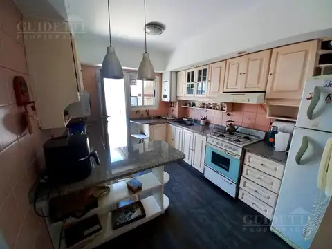 Departamento en Venta al Noreste