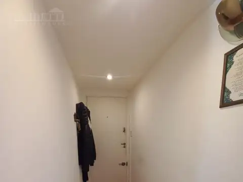 AV. SAN ISIDRO entre RUIZ HUIDOBRO y CORREA