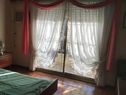Excelente propiedad tipo block Depto + Galpon -Villla Bonich