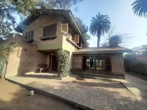 Casa en Venta de 5 dormitorios