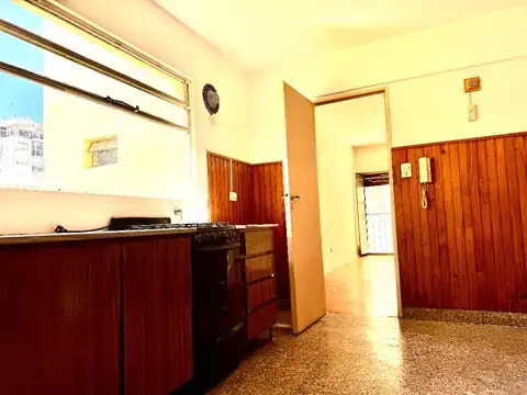 Juan de Garay 2300, Piso 4