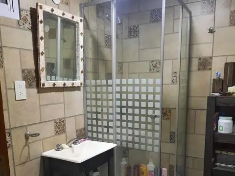 Casa Quinta Venta 4 dormitorios 2 baños 1000mts2 -90mts2 cubiertos- La Capilla, Florencio Varela