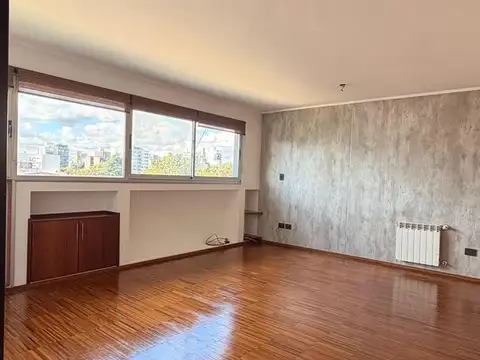 Departamento 5 ambientes con 3 baños