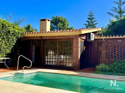 Casa 4 ambientes con 4 baños