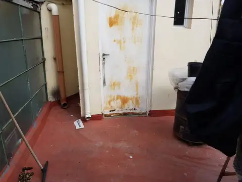 Depto Tipo Casa en Venta 70 años