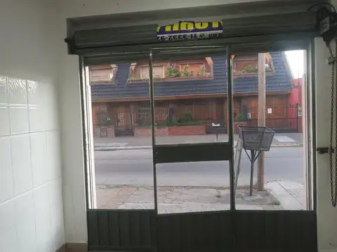 Local en Alquiler en Centro, $ 380.000