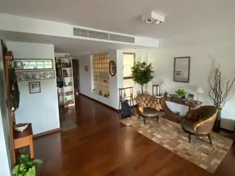 Departamento en Venta con 2