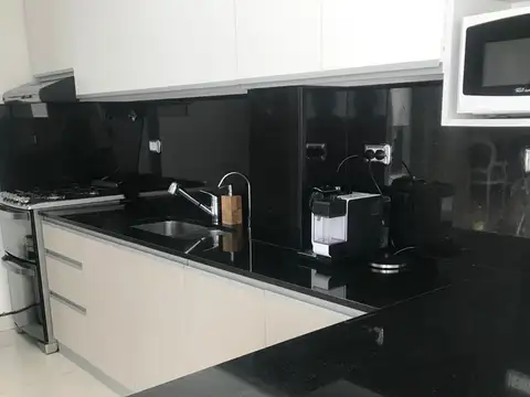 Casa en Venta en Crucesita, USD 195.000
