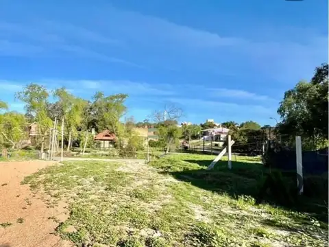 Terreno en venta de 540m2 ubicado en Atlántida