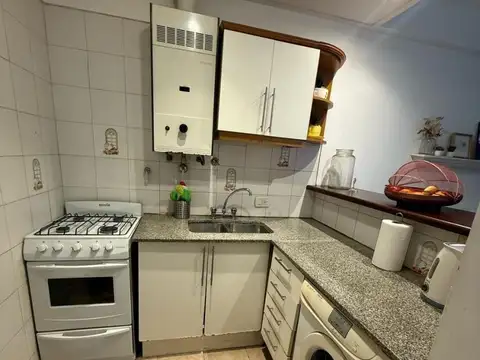 Depto Tipo Casa 2 ambientes con 1 baño