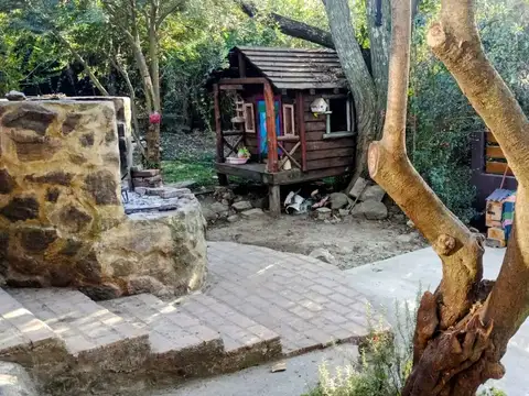 Casa 3 ambientes con 2 baños