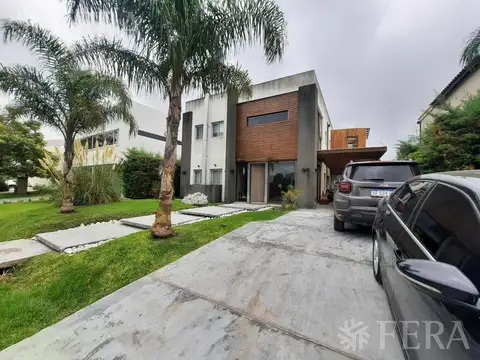 Casa en Venta de 5 dormitorios