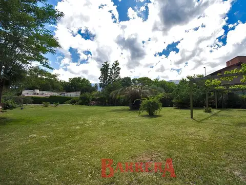 Terreno en Venta 15  mts Frente