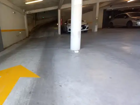 Avenida De Los Incas 4700, Piso 1