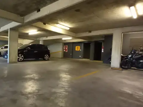 Cochera en venta en Parque Chas