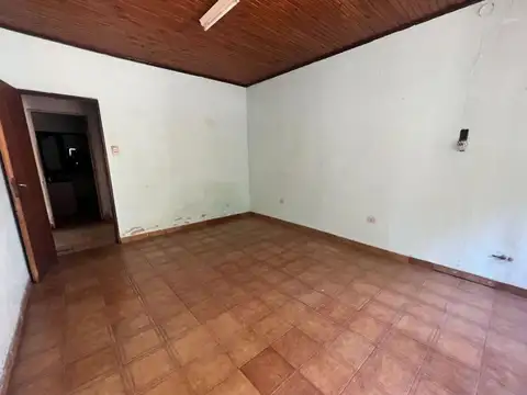 Casa en Venta en Los Hornos, USD 39.000