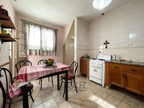 Casa en Venta en Parque Avellaneda, USD 150.000