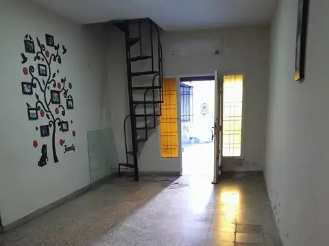 VENTA DEPARTAMENTO CON LOCAL GREGORIO DE LAFERRERE