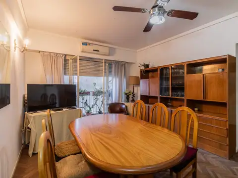 VENTA. DEPTO 3 AMBIENTES. CON DEPENDENCIA. BALVANERA