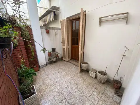Departamento en Monte Castro