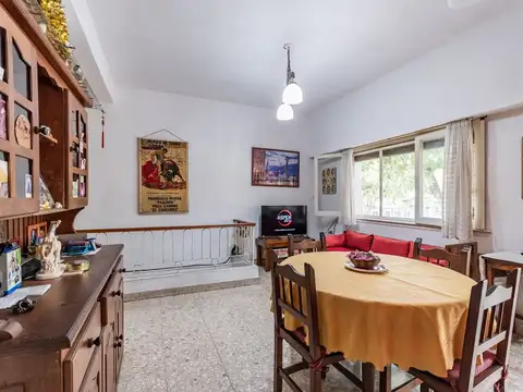Depto Tipo Casa en Venta en Barrio Parque, USD 97.000