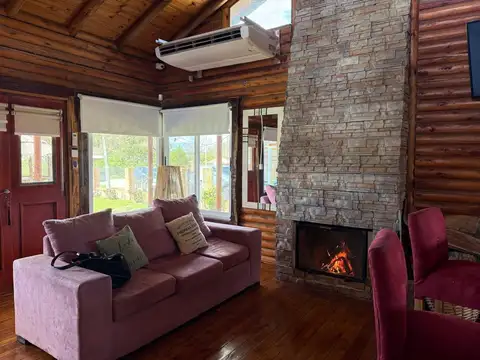 Casa estilo cabaña en Diego Gaynor