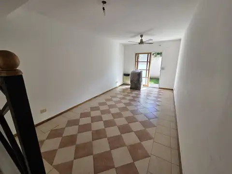 Departamento en Alquiler de 3 dormitorios