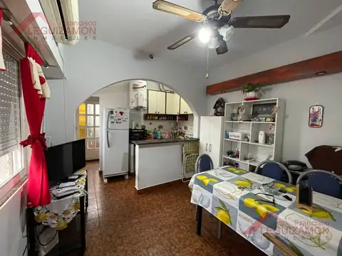 Depto Tipo Casa en Venta en Lomas Del Mirador, USD 45.000