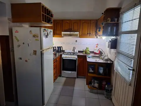 Depto Tipo Casa en Venta con 1 cocheras