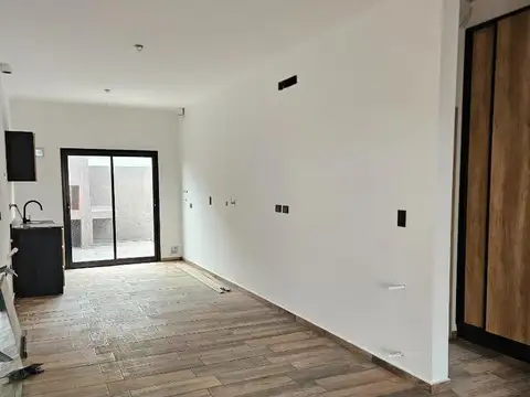Casa en Venta en Manantiales 2, USD 115.000