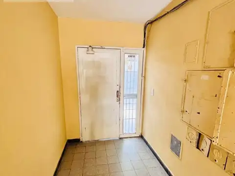 Depto Tipo Casa en Venta en Centro, USD 52.000