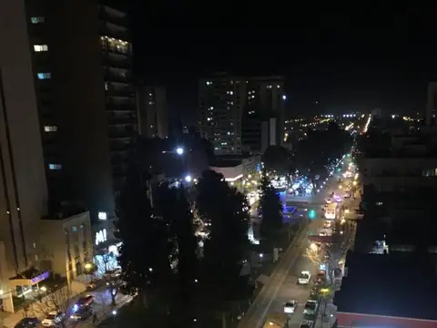 Avda Argentina 400 , Piso 9