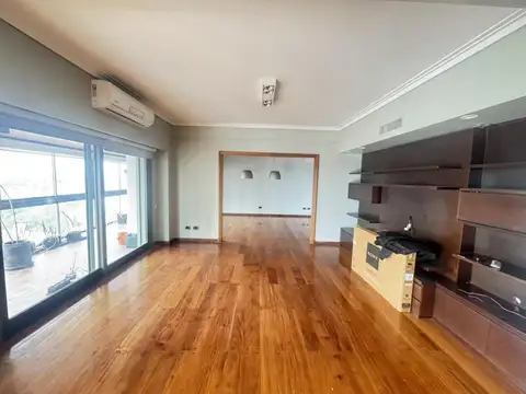 Departamento en Alquiler de 4 dormitorios