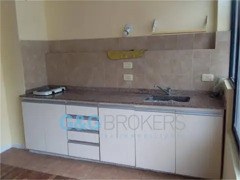 gaona, esquina Argerich