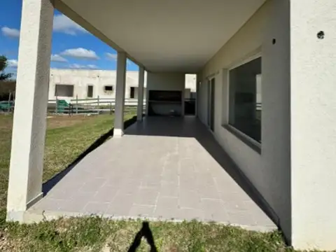 Casa en Venta en El Naudir, USD 215.000