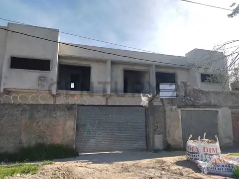 Venta duplex en pozo 139 y 58