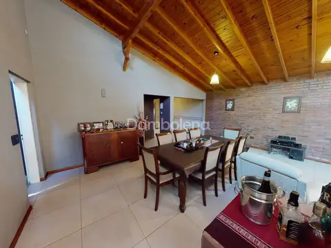 Casa 3 ambientes con 2 baños